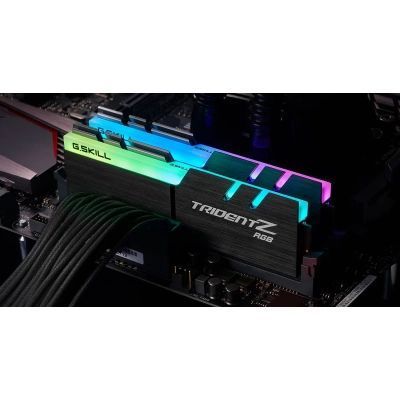 Оперативна пам'ять G.Skill Trident Z RGB DIMM DDR4 32ГБ (F4-3600C18D-32GTZR) H00000055182 фото