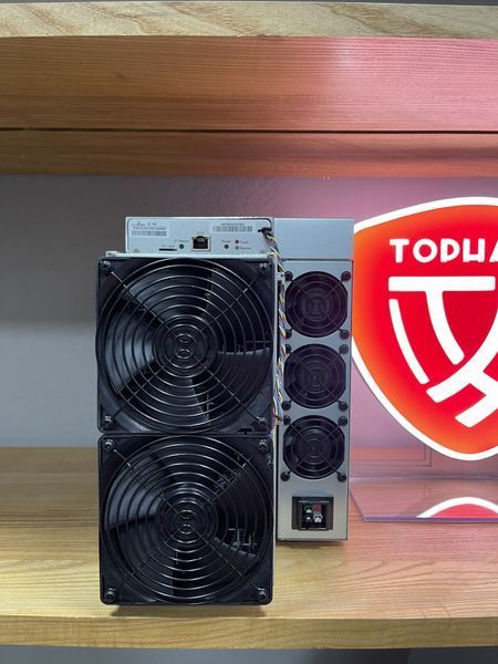 Asic-майнер Bitmain Antminer L9 16.00 Gh/s 3360 Вт Scrypt (L9 16Gh) - Б/в H00000503273 фото