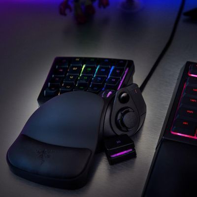 Клавиатура Razer игровая проводная (RZ07-02270100-R3M1) H00000036119 фото