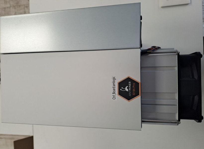 Asic-майнер Bitmain Antminer S19K Pro 115 Th/s 2645 Вт с БП (S19K Pro 115Th) H00000396511 фото