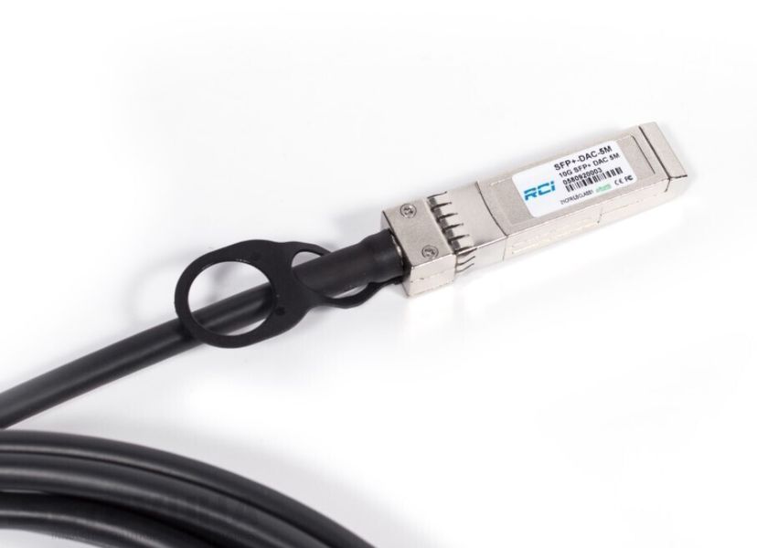 Кабель стекирования RCI 5 м SFP+ to SFP+ (SFP+-DAC-5M) H00000479762 фото