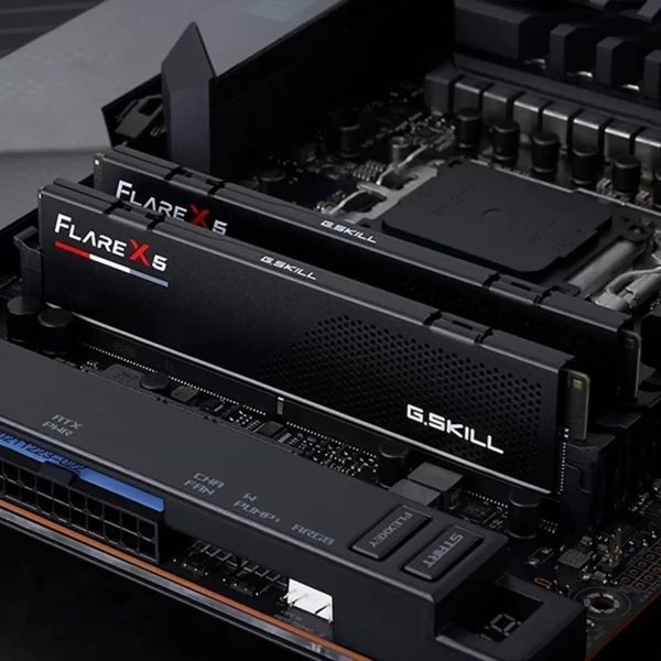 Оперативная память G.Skill (F5-6000J3038F16GX2-FX5) H00000358346 фото