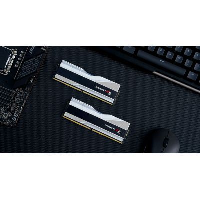 Оперативна пам'ять G.Skill Trident Z5 RGB DIMM DDR5 32 ГБ (2 &times; 16 ГБ) (F5-6000J3636F16GX2-TZ5RS) H00000175434 фото
