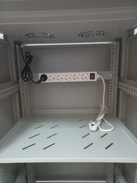 Телекомунікаційна шафа Hypernet 20U 19" 1000 мм (FNC1000-20U-FLAT-AC) H00000252134 фото